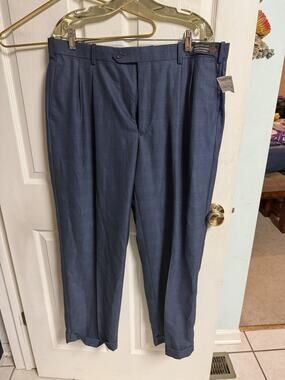 New Luca Rossi Blue Wool Pleated Dress Pants 38x30 Italy Windowpane Wrinkle Free